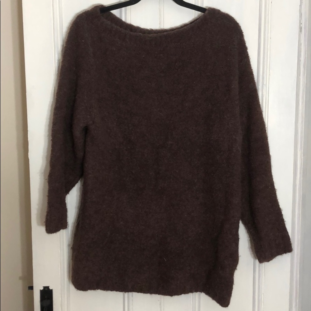 ARITZIA OVERSIZED BROWN SWEATER MEDIUM
